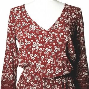 Hollister Y2K Red Floral Vneck Romper Shorts Long Sleeve XS 0141‎